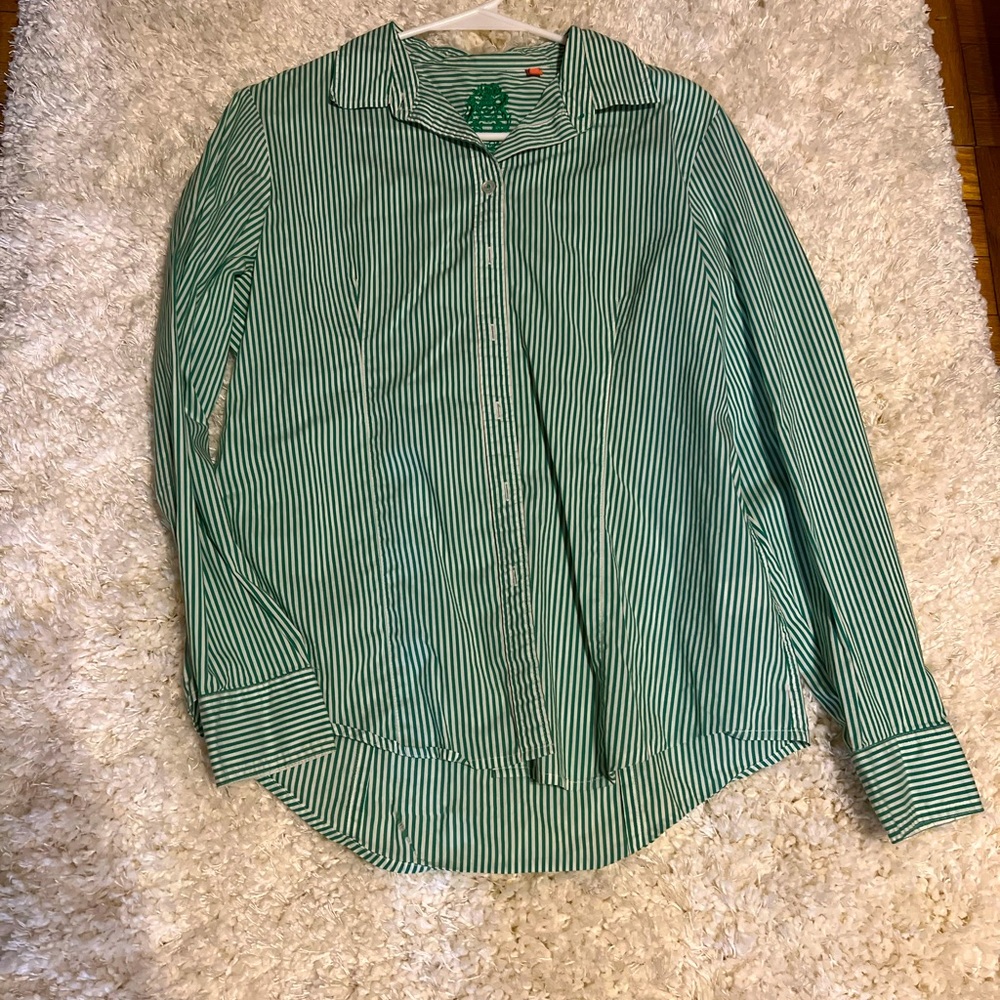 White green strips shirt size M like new